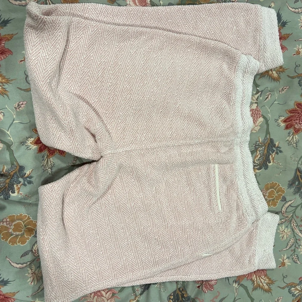 Pink Textured Knit Women’s Faherty Pants - Medium - Picture 4 of 6
